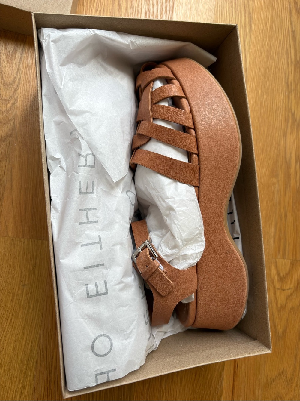 Either/Or Tan Woven Leather Platform Fisherman Sandals NWT / 10 - Picture 9 of 12